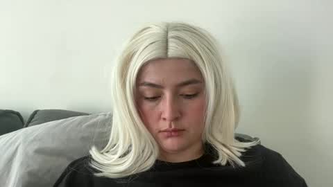 Snapshot of emily_morning_dew chatting on 14, 3, 2026 emily_morning_dew online show from 14, 3, 2026