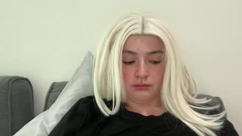 Snapshot of emily_morning_dew chatting on 23, 3, 2026 emily_morning_dew online show from 23, 3, 2026