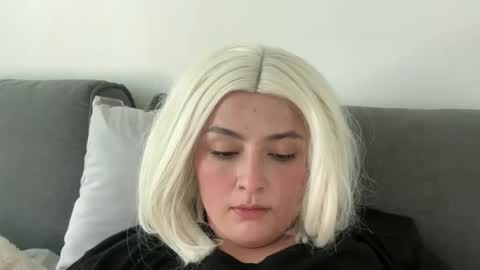 Snapshot of emily_morning_dew chatting on 25, 3, 2026 emily_morning_dew online show from 25, 3, 2026