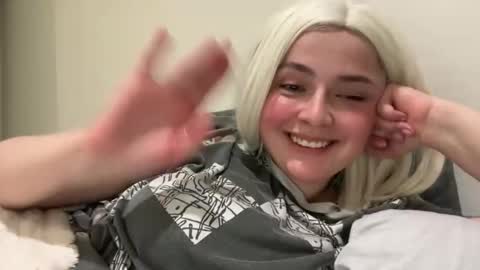 Snapshot of emily_morning_dew chatting on 30, 3, 2026 emily_morning_dew online show from 30, 3, 2026