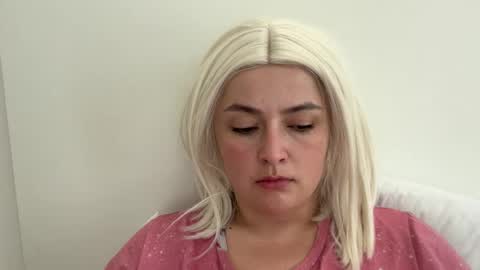 Snapshot of emily_morning_dew chatting on 7, 4, 2026 emily_morning_dew online show from 7, 4, 2026