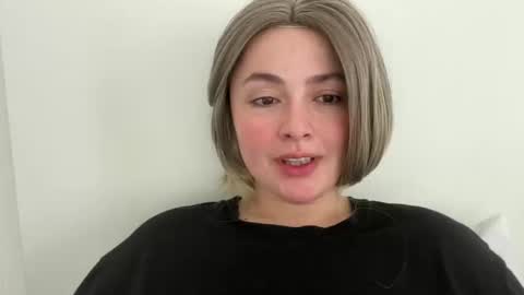 Snapshot of emily_morning_dew chatting on 19, 4, 2026 emily_morning_dew online show from 19, 4, 2026