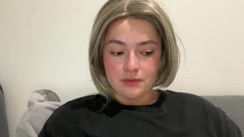 Snapshot of emily_morning_dew chatting on 22, 5, 2026 emily_morning_dew online show from 22, 5, 2026