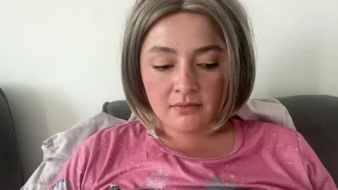 Snapshot of emily_morning_dew chatting on 19, 7, 2026 emily_morning_dew online show from 19, 7, 2026