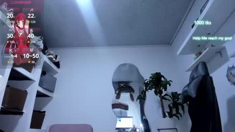 emily_palmeer online show from 12, 9, 2025