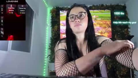 Snapshot of emily_palmeer chatting on 30, 5, 2026 emily_palmeer online show from 30, 5, 2026