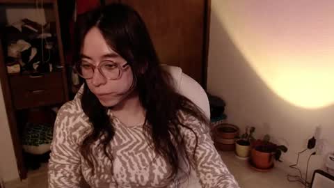 Snapshot of emily_pearl_ chatting on 12, 9, 2025 emily_pearl_ online show from 12, 9, 2025