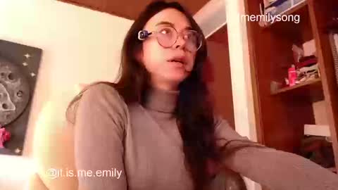 emily_pearl_ online show from 19, 3, 2026
