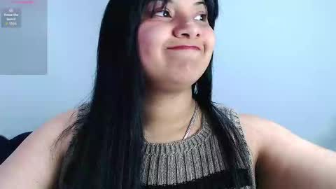 Snapshot of emily_rousee1 chatting on 17, 3, 2026 Sofia Gomez online show from 17, 3, 2026