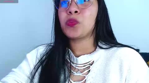 Snapshot of emily_rousee1 chatting on 22, 3, 2026 Sofia Gomez online show from 22, 3, 2026