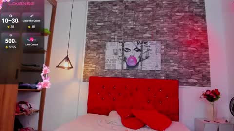 emily_sc online show from 7, 1, 2025