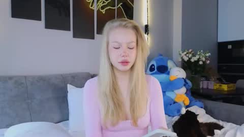 emily shepard online show from 16, 2, 2026