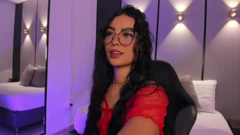 Snapshot of emily_tolson chatting on 11, 6, 2026 emily_tolson online show from 11, 6, 2026