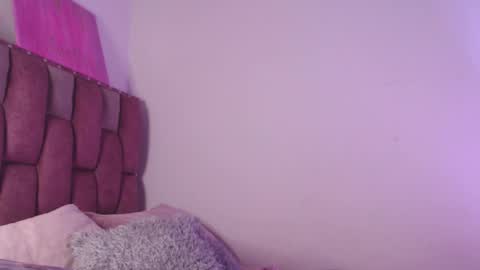 Snapshot of emily_w2 chatting on 31, 5, 2026 emily_w2 online show from 31, 5, 2026