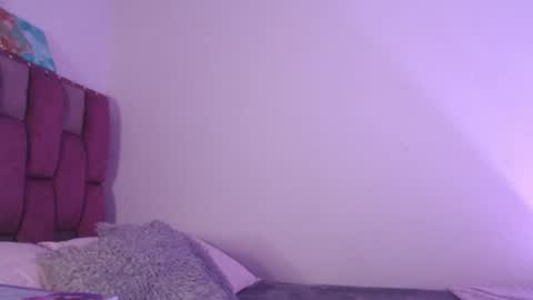 Snapshot of emily_w2 chatting on 27, 7, 2026 emily_w2 online show from 27, 7, 2026