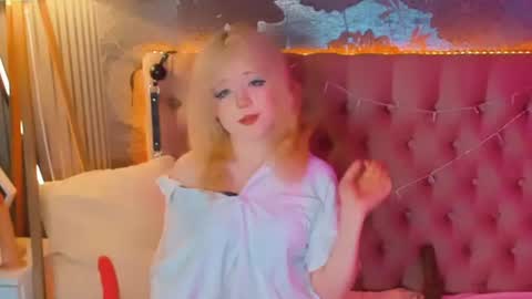 Baby Emelli online show from 2, 7, 2026
