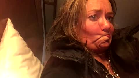 emilyclear online show from 30, 4, 2026