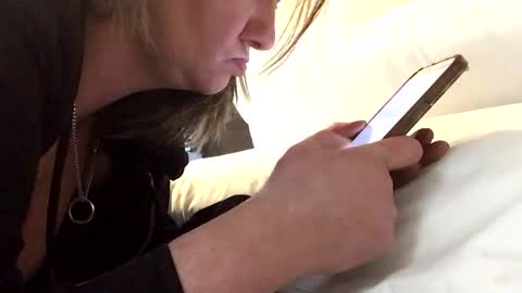emilyclear online show from 19, 5, 2026