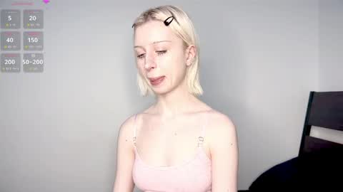 Snapshot of emilycutegirl chatting on 23, 2, 2026 Emily online show from 23, 2, 2026