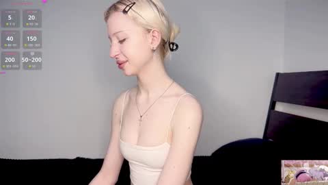 Snapshot of emilycutegirl chatting on 27, 2, 2026 Emily online show from 27, 2, 2026