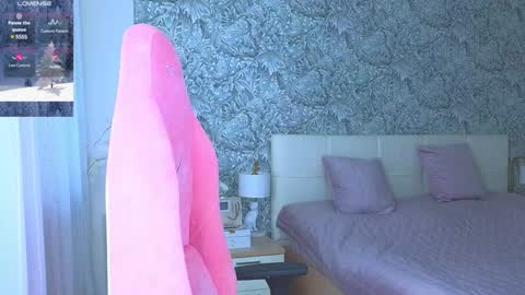 emilydancee online show from 28, 1, 2025