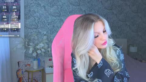 emilydancee online show from 1, 2, 2025