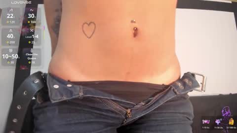 Snapshot of emilygomezz chatting on 1, 12, 2025 Emily online show from 1, 12, 2025