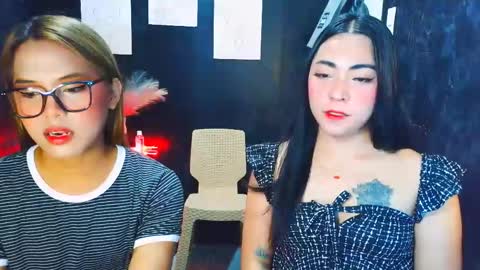 emilyhotasian online show from 11, 4, 2026