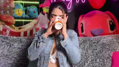 Emily Jhonson online show from 22, 2, 2025