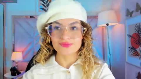 Emilyjonnes  online show from 14, 3, 2026