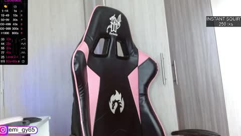 Emilyn online show from 10, 4, 2026