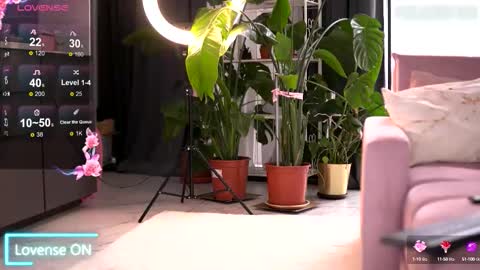 Emily online show from 4, 10, 2025