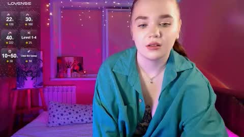 Emily  Emi online show from 14, 11, 2025