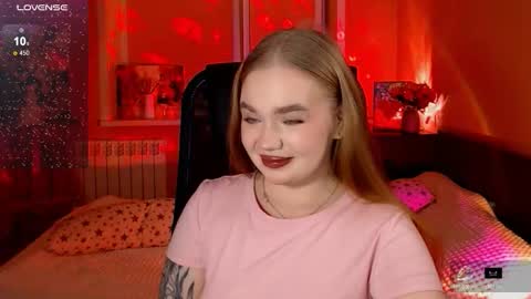 Emily  Emi online show from 16, 11, 2025