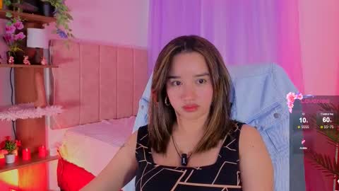 Snapshot of emilyrousex chatting on 25, 11, 2025 emilyrousex online show from 25, 11, 2025