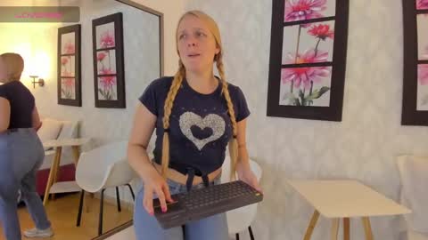 Summer 3 online show from 16, 2, 2025