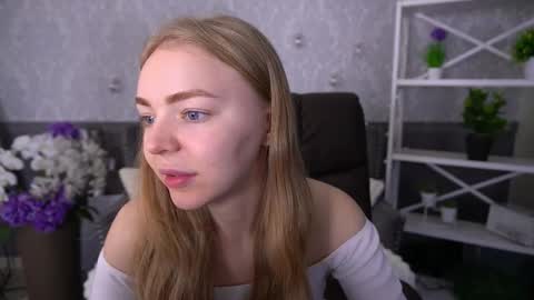  MY NAME IS Emily WELCOME EVERYONE I WILL BE HAPPY TO GIVE YOU WHAT YOU HAVE DREAMED OF FOR SO LONG online show from 11, 1, 2026