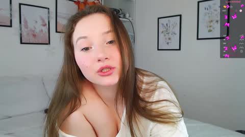 Snapshot of emilyxgrasez chatting on 5, 2, 2025 Emily online show from 5, 2, 2025