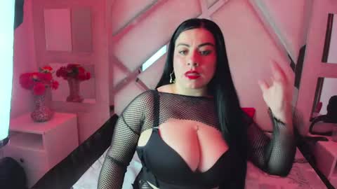 Emilyy Moon online show from 3, 5, 2026