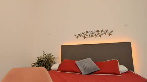 emma  online show from 4, 3, 2025