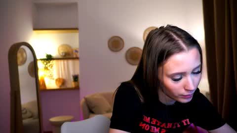 Your Emma online show from 7, 12, 2024