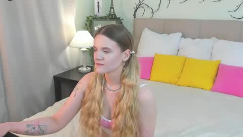 emma__peach online show from 16, 5, 2026