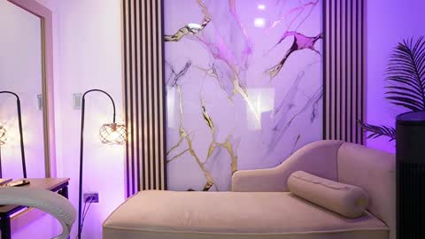 emma__walkerr_ online show from 4, 4, 2026