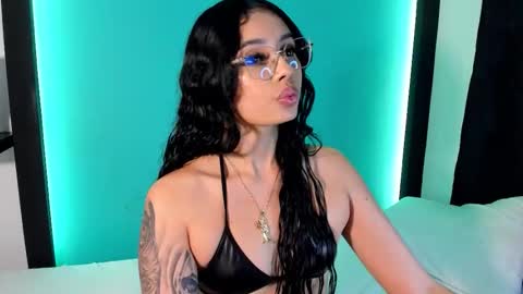 emma_ah online show from 5, 3, 2026