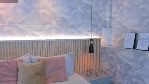 Snapshot of emma_bakker_ chatting on 26, 7, 2026 Emma online show from 26, 7, 2026
