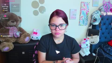 Snapshot of emma_boo_ chatting on 10, 2, 2026 emma_boo_ online show from 10, 2, 2026