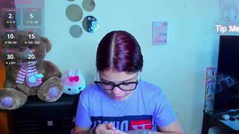 Snapshot of emma_boo_ chatting on 18, 2, 2026 emma_boo_ online show from 18, 2, 2026