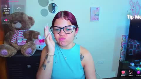 Snapshot of emma_boo_ chatting on 25, 2, 2026 emma_boo_ online show from 25, 2, 2026