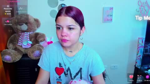Snapshot of emma_boo_ chatting on 1, 4, 2026 emma_boo_ online show from 1, 4, 2026