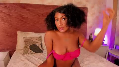 Snapshot of emma_dancer chatting on 1, 8, 2026 emma online show from 1, 8, 2026